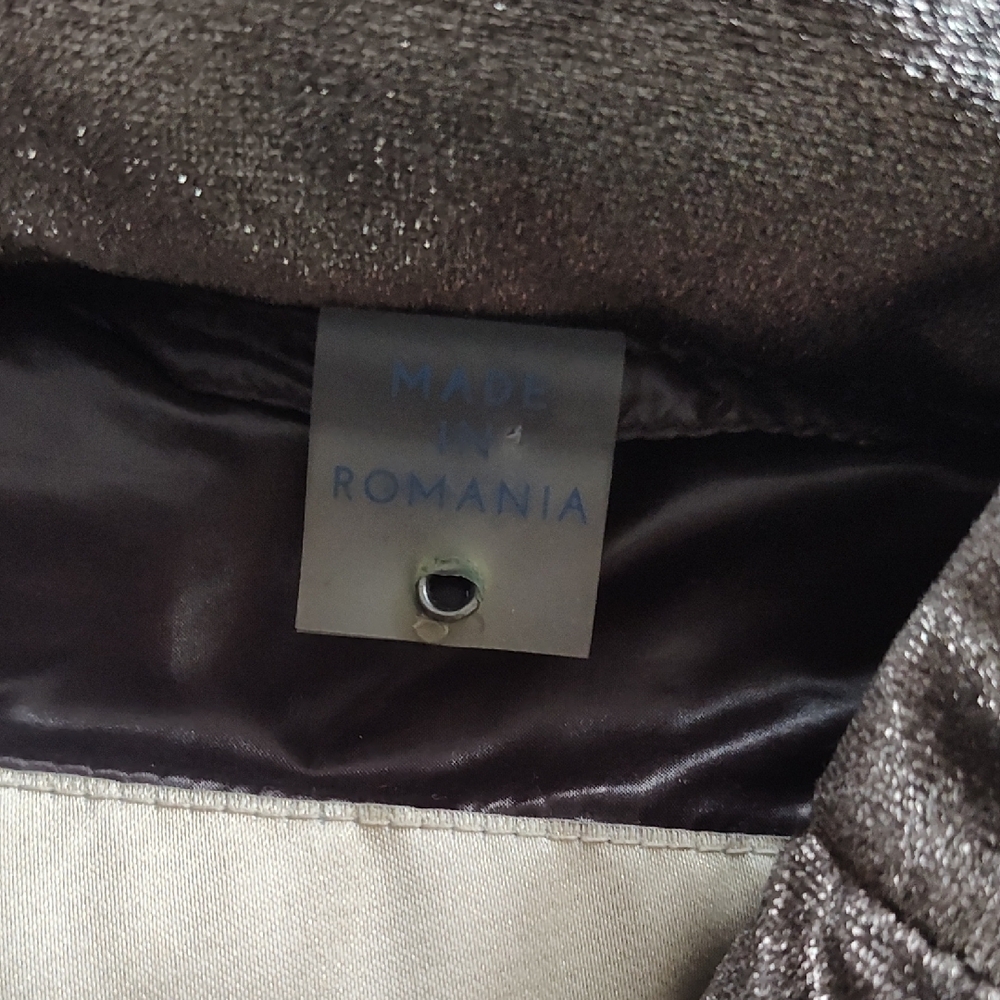 Herno Down/ Feather Fill, Ladies  Shimmering Tan/Silver Puffer Jacket/ Size 40. - Picture 12 of 17